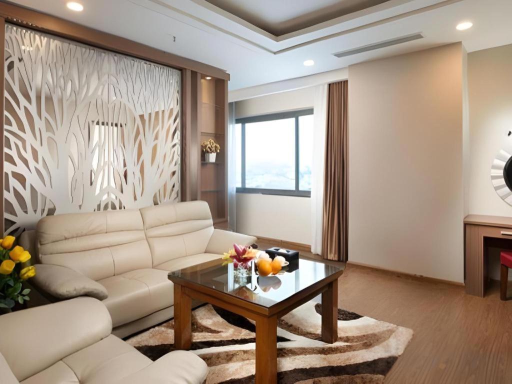 Royal Palace Hotel Tuyen Quang Zewnętrze zdjęcie