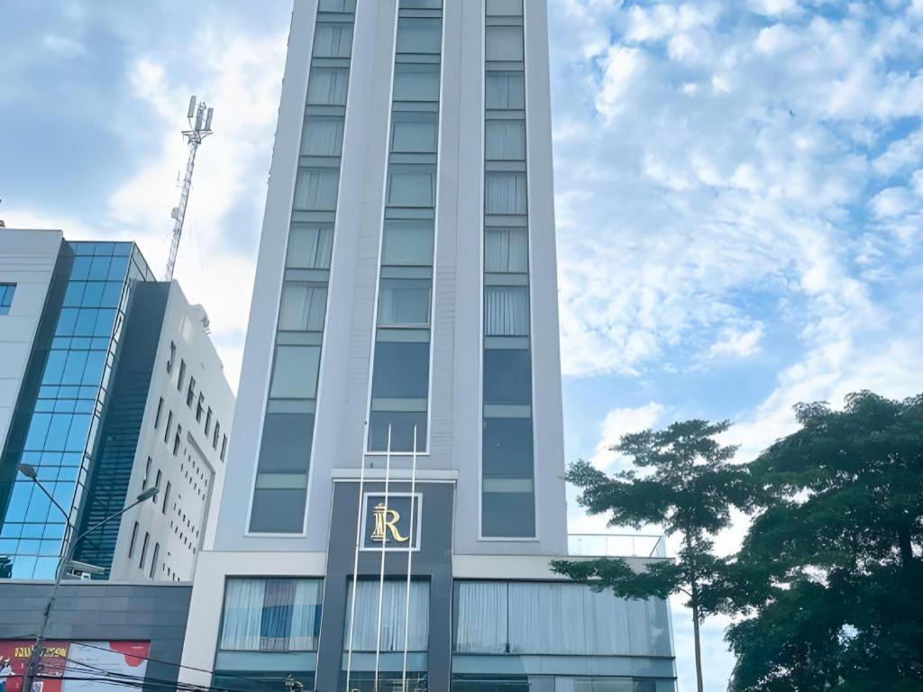 Royal Palace Hotel Tuyen Quang Zewnętrze zdjęcie