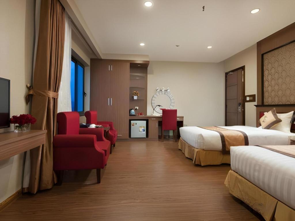 Royal Palace Hotel Tuyen Quang Zewnętrze zdjęcie